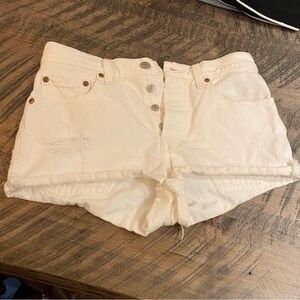 Levi’s | W27 | 591 short shorts